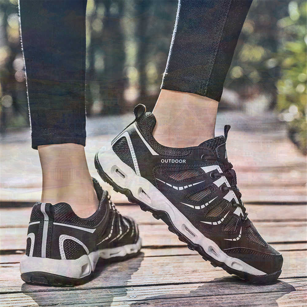 Sumer Round Tip Silver Sneaker - Home Office News ulasan dan harga