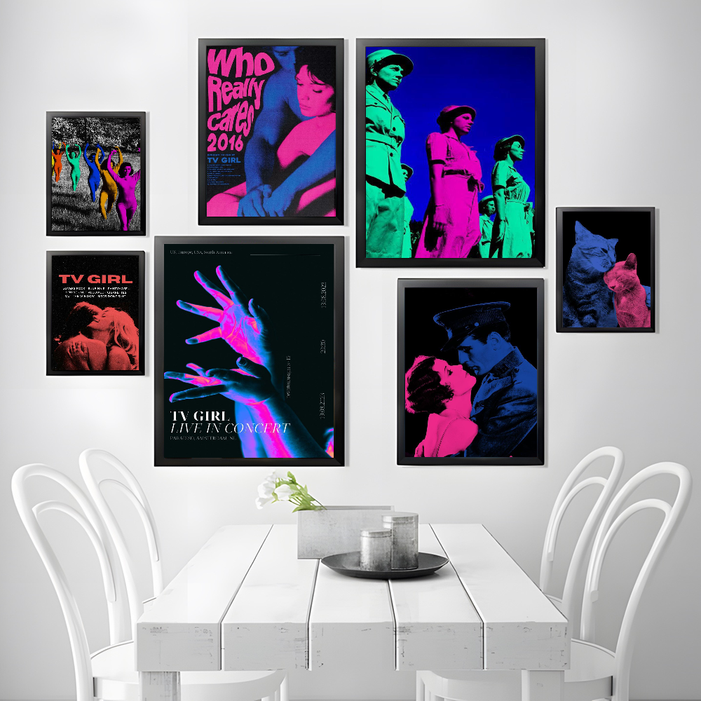 Pink Blue TV Girl Art Poster H - Home Office And Tv Room Ideas ulasan dan harga