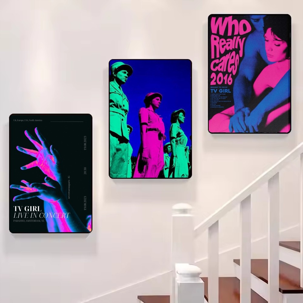 Pink Blue TV Girl Art Poster H - Home Office And Tv Room Ideas ulasan dan harga